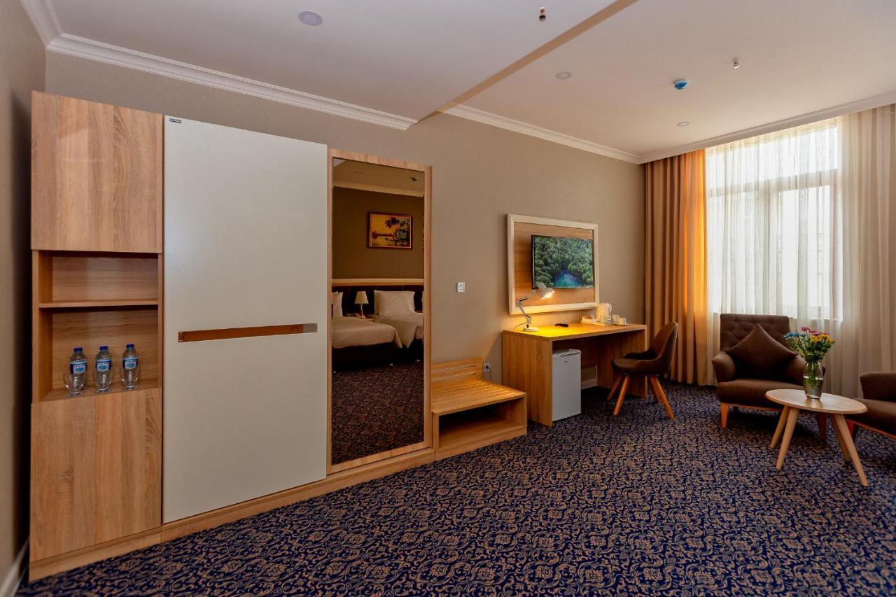 Golden City Hotel Baku Eksteriør billede